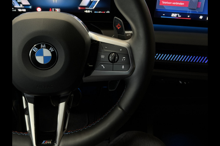 BMW 1-serie M135 300pk xDrive | Navi Prof | HUD | HK | 360 | 19" | Led | ACC | Blindspot | 100% Dealer Onderhouden!