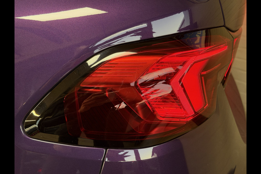 BMW 1-serie M135 300pk xDrive | Navi Prof | HUD | HK | 360 | 19" | Led | ACC | Blindspot | 100% Dealer Onderhouden!