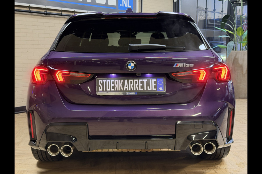 BMW 1-serie M135 300pk xDrive | Navi Prof | HUD | HK | 360 | 19" | Led | ACC | Blindspot | 100% Dealer Onderhouden!