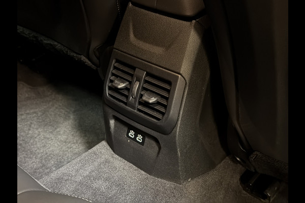 BMW 1-serie M135 300pk xDrive | Navi Prof | HUD | HK | 360 | 19" | Led | ACC | Blindspot | 100% Dealer Onderhouden!