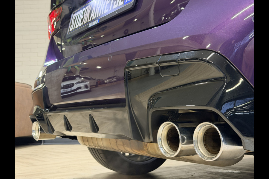 BMW 1-serie M135 300pk xDrive | Navi Prof | HUD | HK | 360 | 19" | Led | ACC | Blindspot | 100% Dealer Onderhouden!