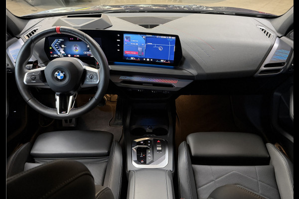 BMW 1-serie M135 300pk xDrive | Navi Prof | HUD | HK | 360 | 19" | Led | ACC | Blindspot | 100% Dealer Onderhouden!