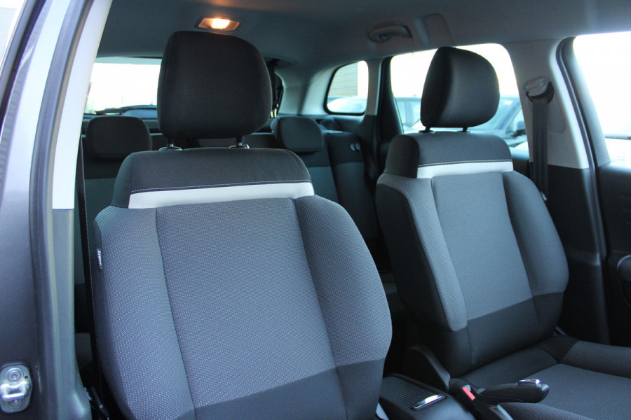 Citroën C3 Aircross 1.2 PureTech Feel | Climate Control | Head-up Display | Camera