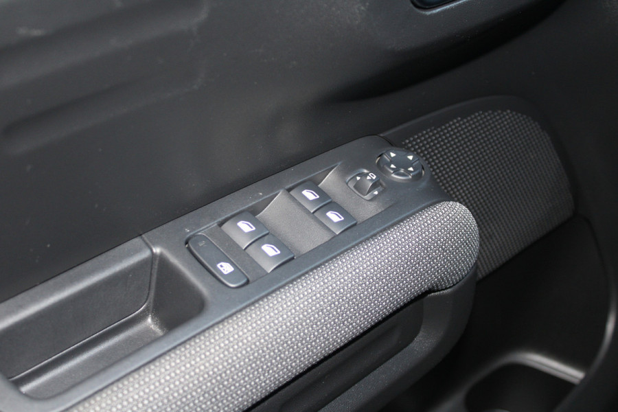 Citroën C3 Aircross 1.2 PureTech Feel | Climate Control | Head-up Display | Camera