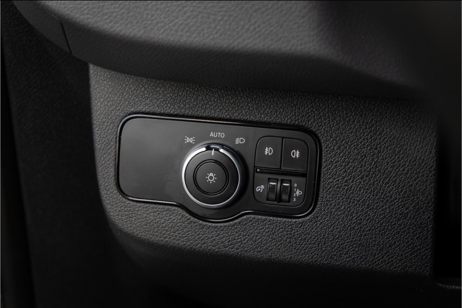 Mercedes-Benz Sprinter 516 Automaat Bakwagen Laadklep nieuw