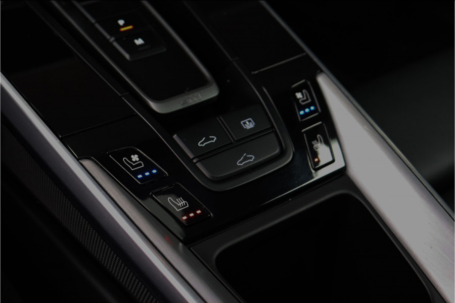 Porsche 911 992 450PK 3.0 Carrera 4 S **4w Steering/Schuif-kantel/Sport-uitlaat/Sport-Stoelen/Sportchrono/Ventilatie**