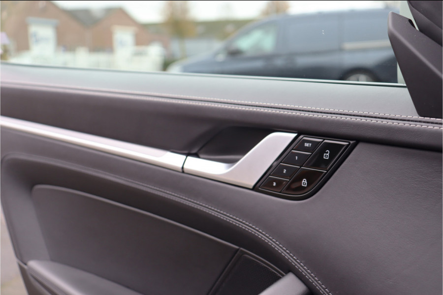 Porsche 911 992 450PK 3.0 Carrera 4 S **4w Steering/Schuif-kantel/Sport-uitlaat/Sport-Stoelen/Sportchrono/Ventilatie**