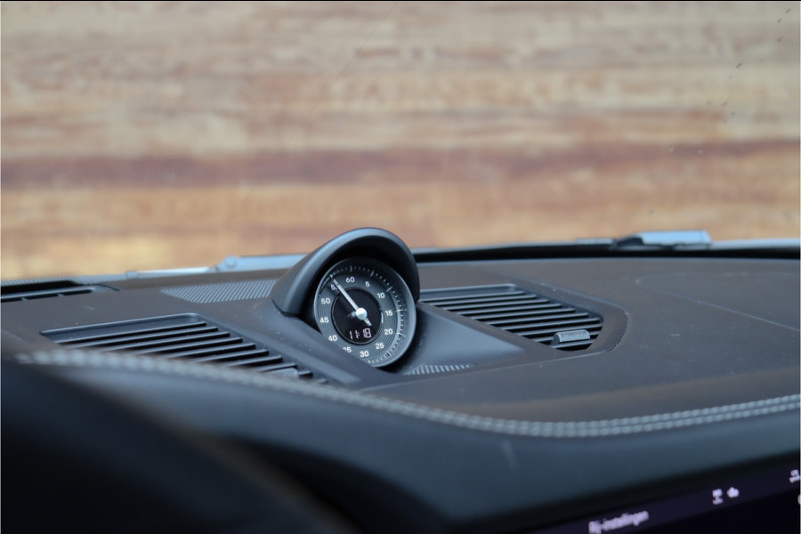 Porsche 911 992 450PK 3.0 Carrera 4 S **4w Steering/Schuif-kantel/Sport-uitlaat/Sport-Stoelen/Sportchrono/Ventilatie**