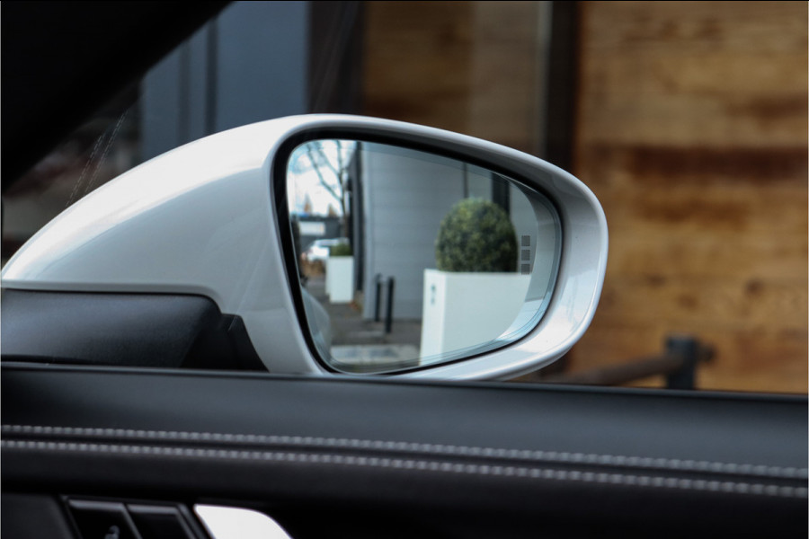 Porsche 911 992 450PK 3.0 Carrera 4 S **4w Steering/Schuif-kantel/Sport-uitlaat/Sport-Stoelen/Sportchrono/Ventilatie**