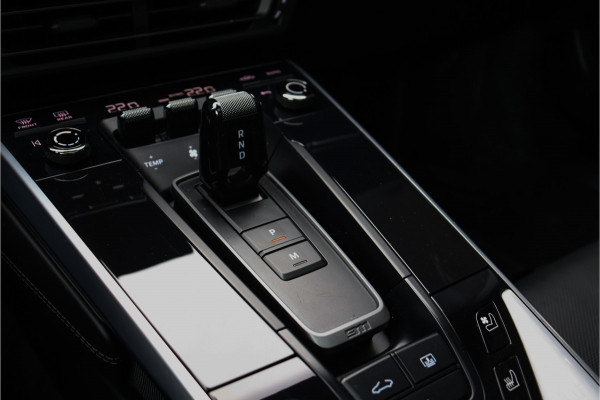 Porsche 911 992 450PK 3.0 Carrera 4 S **4w Steering/Schuif-kantel/Sport-uitlaat/Sport-Stoelen/Sportchrono/Ventilatie**