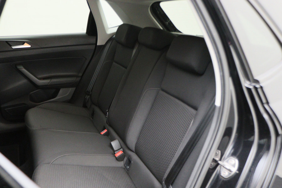 Volkswagen Polo 1.0 TSI Comfortline Business LED, Apple Carplay, ACC, Afn. Trekhaak, 15"