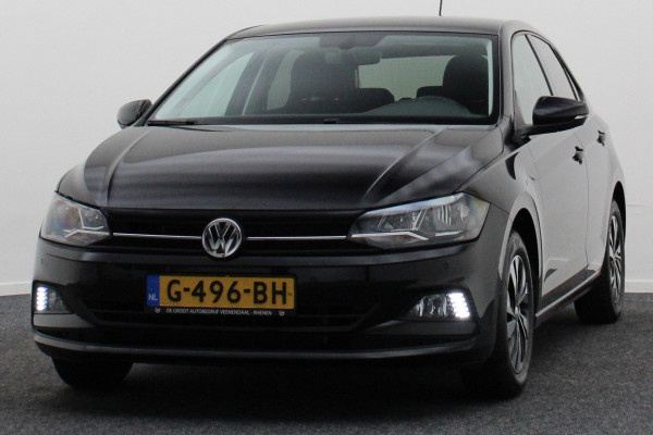 Volkswagen Polo 1.0 TSI Comfortline Business LED, Apple Carplay, ACC, Afn. Trekhaak, 15"