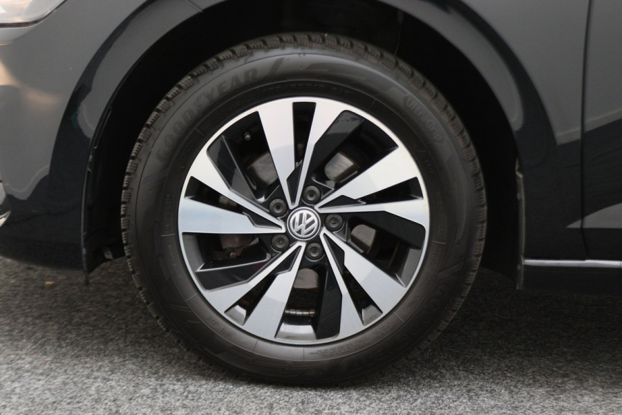 Volkswagen Polo 1.0 TSI Comfortline Business LED, Apple Carplay, ACC, Afn. Trekhaak, 15"