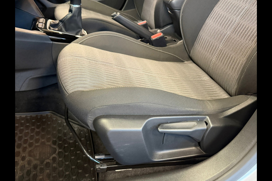 Opel Corsa 1.2 edition CRUISE CLIMATE CONTROL PDC V+A