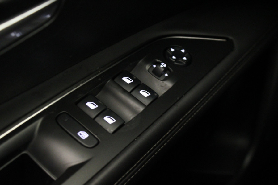 Peugeot 3008 1.2 PureTech Blue Lease Premium