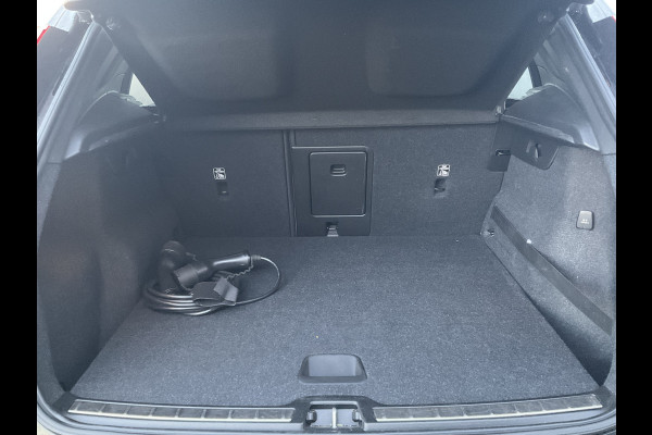Volvo XC40 1.5 T5 Recharge R-Design Pano Stoel/Stuurvw Keyless Harman Kardon Blis