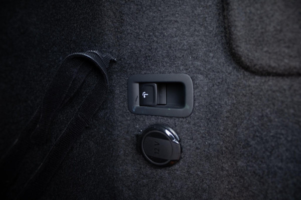 Seat Tarraco 1.4 e-HYBRID 245PK FR DSG PANO CAMERA MEMORY TREKHAAK STOELVERWARMING