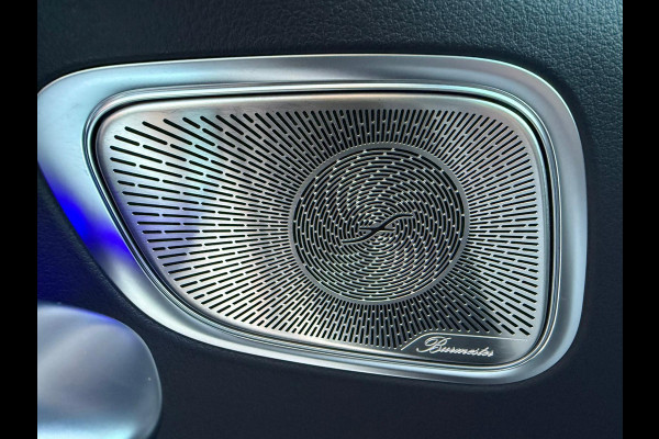 Mercedes-Benz GLC 300e 4MATIC AMG Line Full spec