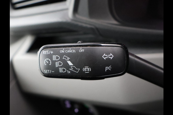 Volkswagen Transporter T6.1 2.0 TDI 150 PK L2H1 DUBBEL CABINE + CARPLAY | TREKHAAK 2500 KG | MOJAVE BEIGE