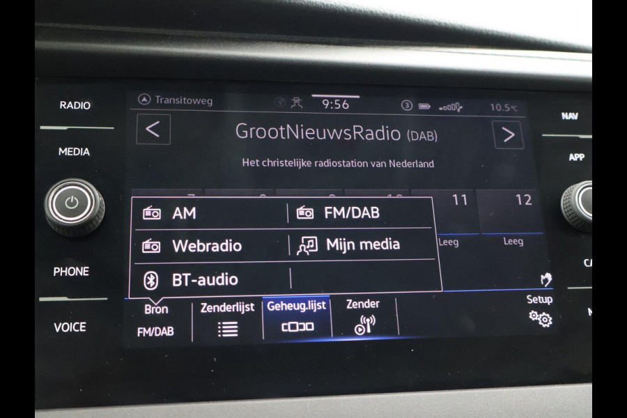 Volkswagen Transporter T6.1 2.0 TDI 150 PK L2H1 DUBBEL CABINE + CARPLAY | TREKHAAK 2500 KG | MOJAVE BEIGE