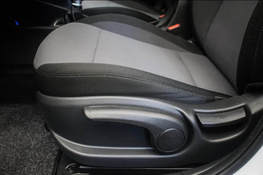 Hyundai i20 1.0 T-GDI Premium [ Keyless Camera Carplay Trekhaak LED DAB Climate Control ]
