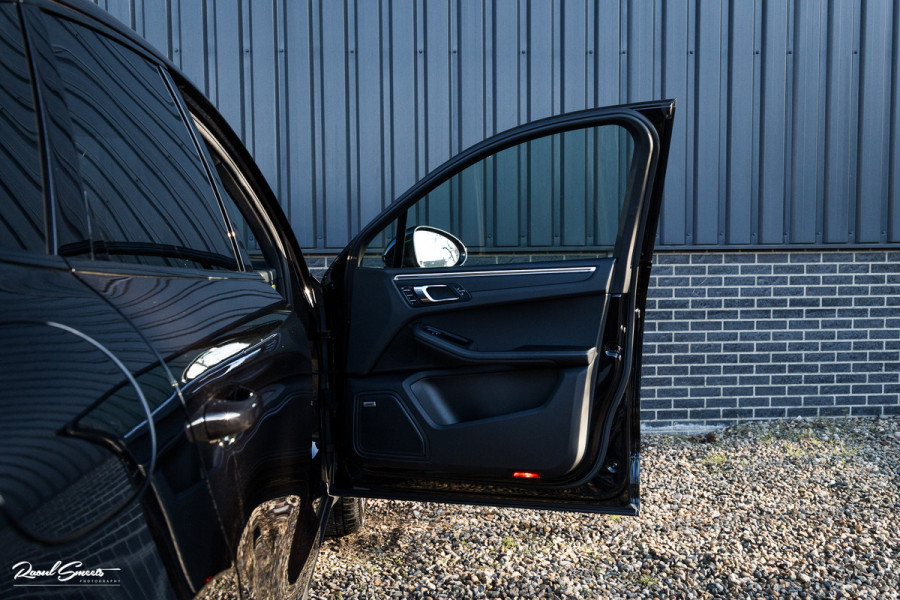 Porsche Macan 2.0 | Panorama dak | Luchtvering | Memory | Bose | Cruise control |