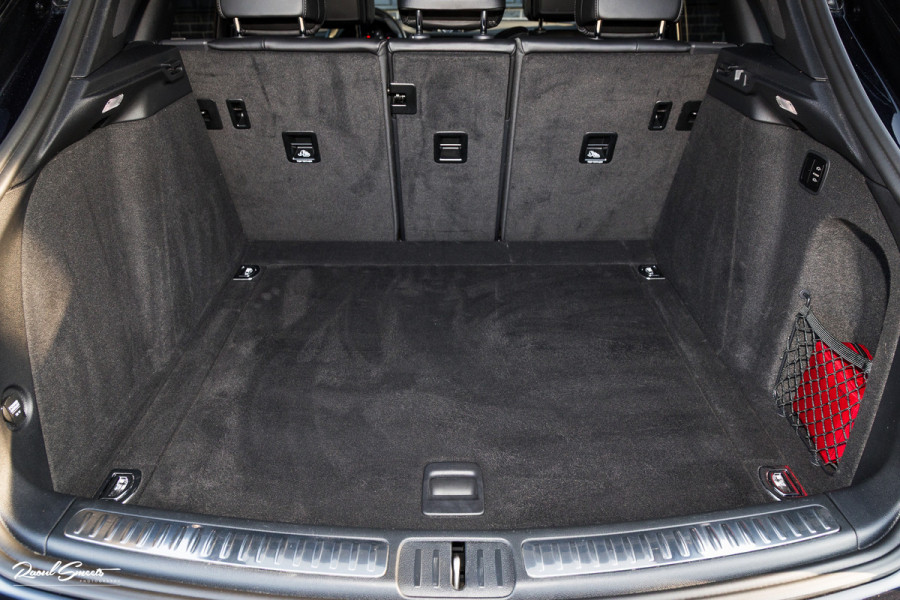 Porsche Macan 2.0 | Panorama dak | Luchtvering | Memory | Bose | Cruise control |