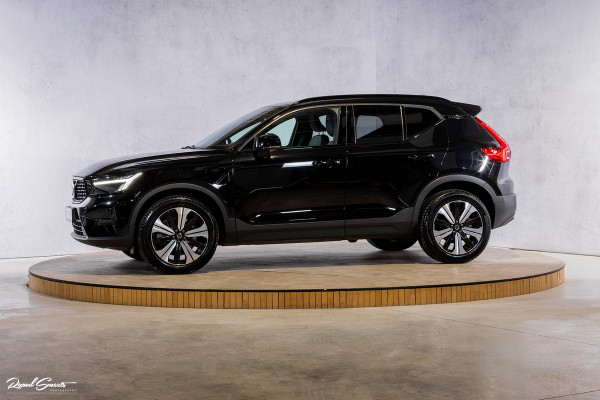 Volvo XC40 1.5 T5 Plug-in hybrid Plus Dark | Adaptieve cruise | Harman Kardon | Memory | Blis |
