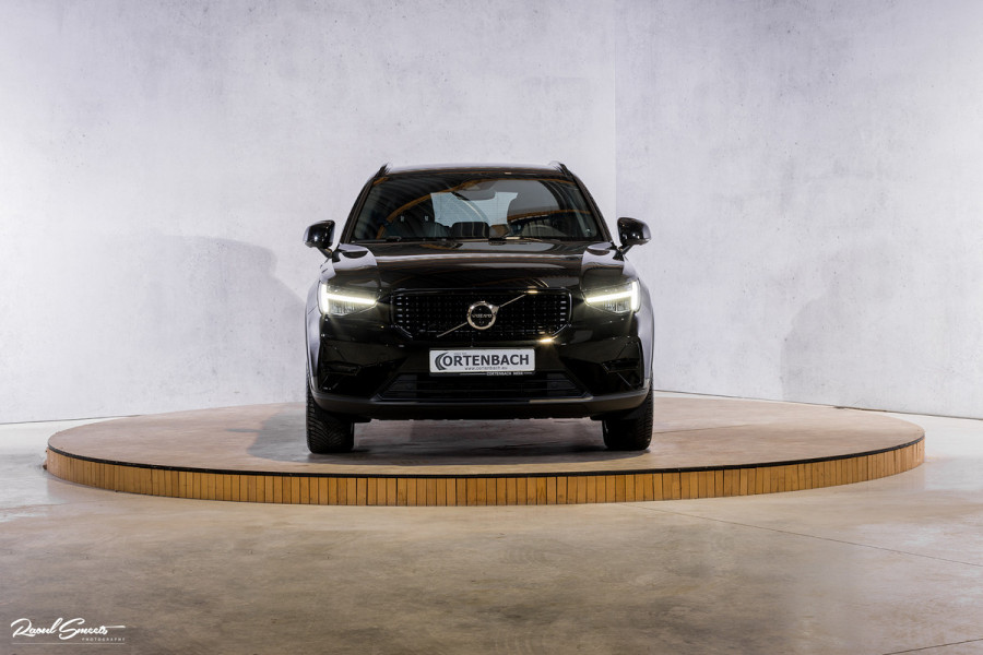 Volvo XC40 1.5 T5 Plug-in hybrid Plus Dark | Adaptieve cruise | Harman Kardon | Memory | Blis |