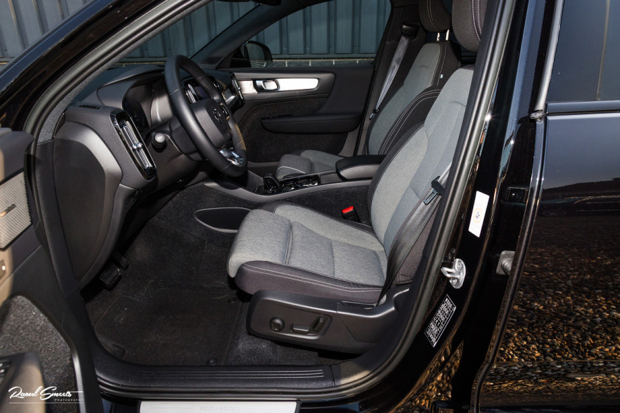 Volvo XC40 1.5 T5 Plug-in hybrid Plus Dark | Adaptieve cruise | Harman Kardon | Memory | Blis |