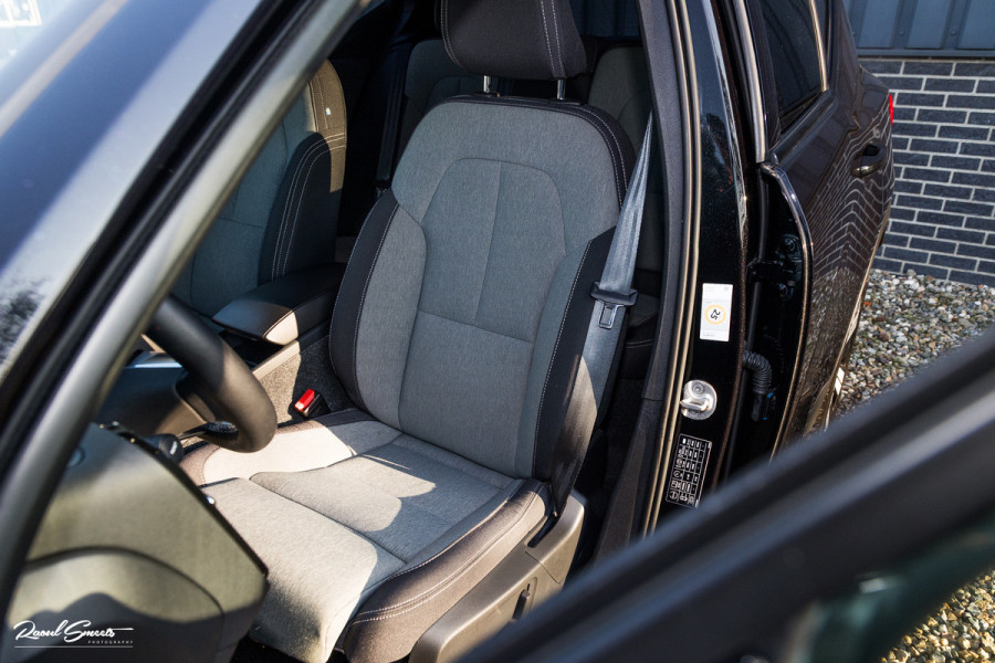 Volvo XC40 1.5 T5 Plug-in hybrid Plus Dark | Adaptieve cruise | Harman Kardon | Memory | Blis |