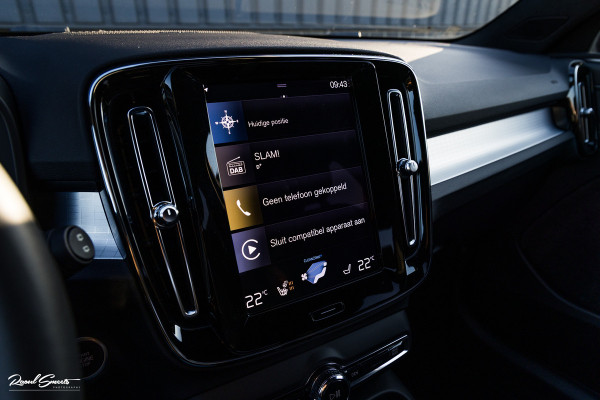 Volvo XC40 1.5 T5 Plug-in hybrid Plus Dark | Adaptieve cruise | Harman Kardon | Memory | Blis |