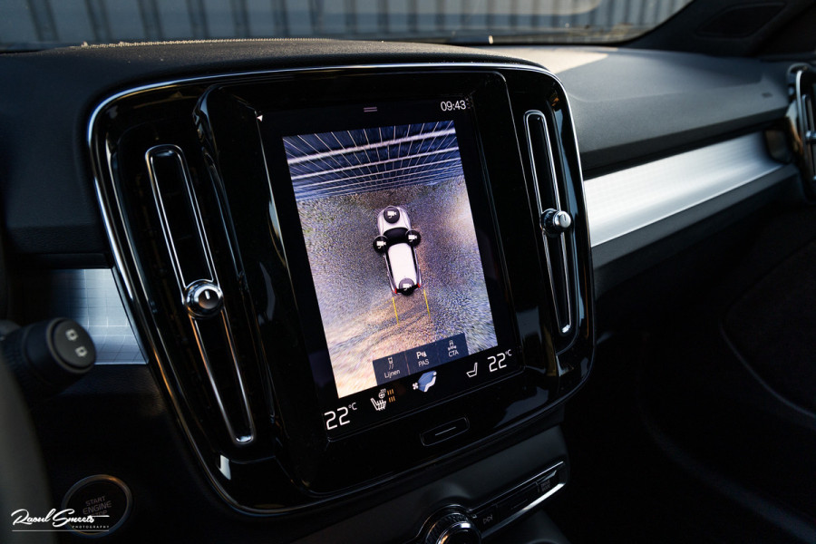 Volvo XC40 1.5 T5 Plug-in hybrid Plus Dark | Adaptieve cruise | Harman Kardon | Memory | Blis |