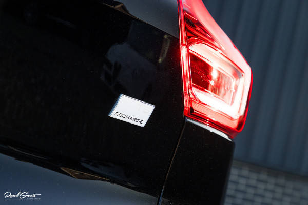 Volvo XC40 1.5 T5 Plug-in hybrid Plus Dark | Adaptieve cruise | Harman Kardon | Memory | Blis |