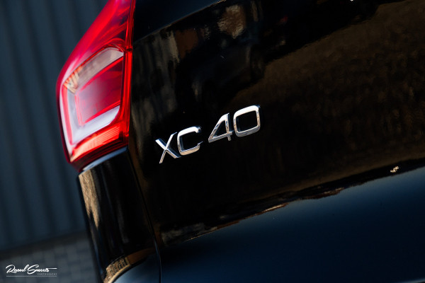 Volvo XC40 1.5 T5 Plug-in hybrid Plus Dark | Adaptieve cruise | Harman Kardon | Memory | Blis |