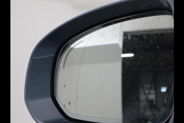 Volvo XC60 2.0 T8 TWIN ENGINE 390 PK INSCRIPTION + TREKHAAK | PANORAMA | LEDER | CARPLAY | 19 INCH | CAMERA