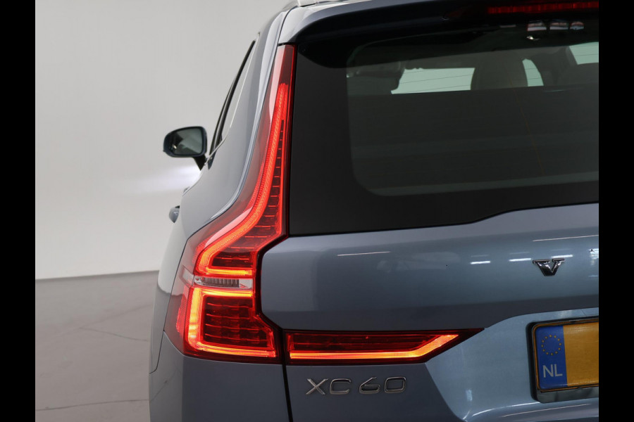 Volvo XC60 2.0 T8 TWIN ENGINE 390 PK INSCRIPTION + TREKHAAK | PANORAMA | LEDER | CARPLAY | 19 INCH | CAMERA