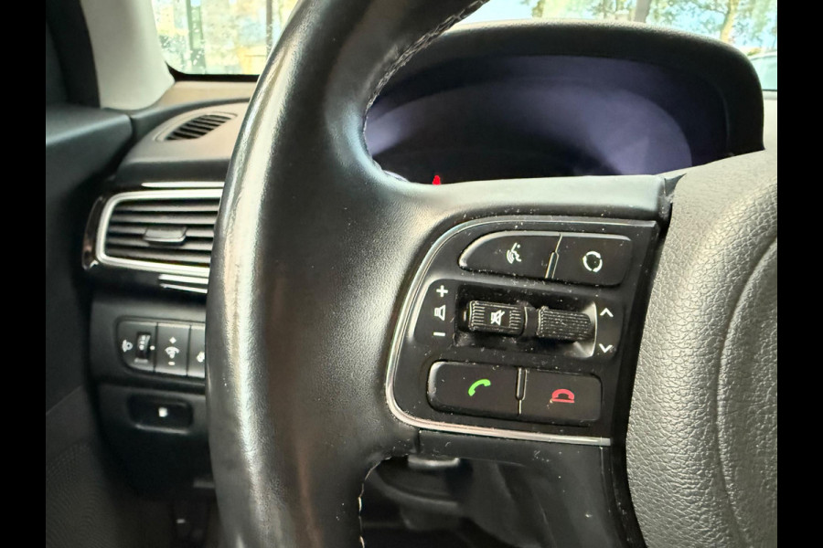 Kia Niro 1.6 GDi Hybrid First Edition - Half Leder - Navi - Trekhaak - Climate - Org.NL