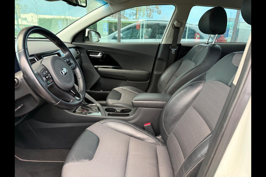 Kia Niro 1.6 GDi Hybrid First Edition - Half Leder - Navi - Trekhaak - Climate - Org.NL
