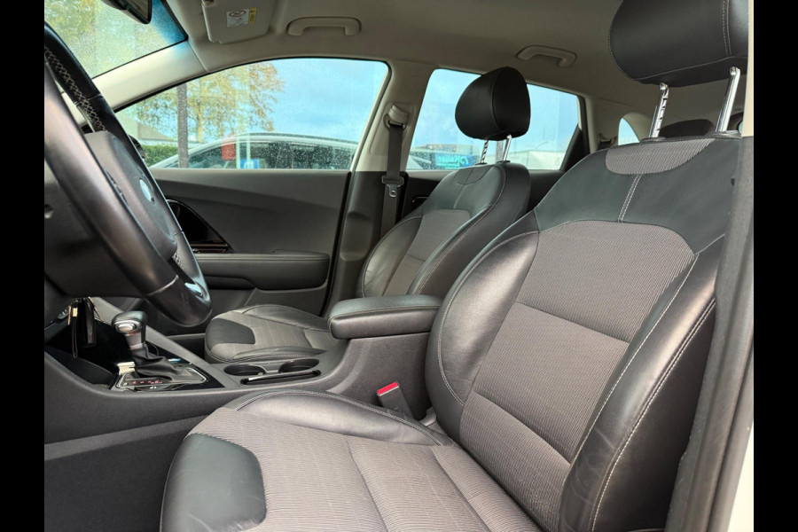 Kia Niro 1.6 GDi Hybrid First Edition - Half Leder - Navi - Trekhaak - Climate - Org.NL