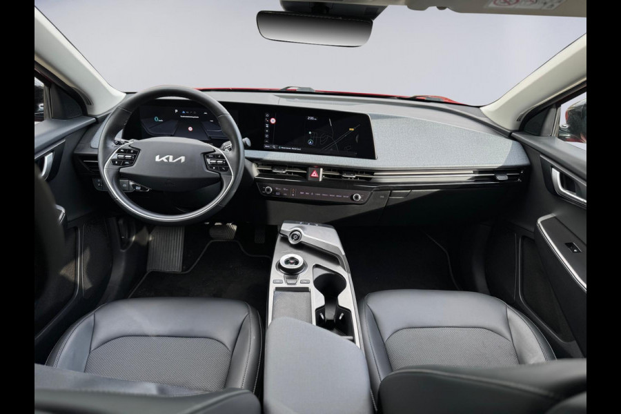 Kia Ev6 Air AUTOMAAT 58 kWh, 1 e eigenaar, SOH 96,3 %, achteruitrijcamera, luxe uitvoering,Origineel Nederlandse auto met nap