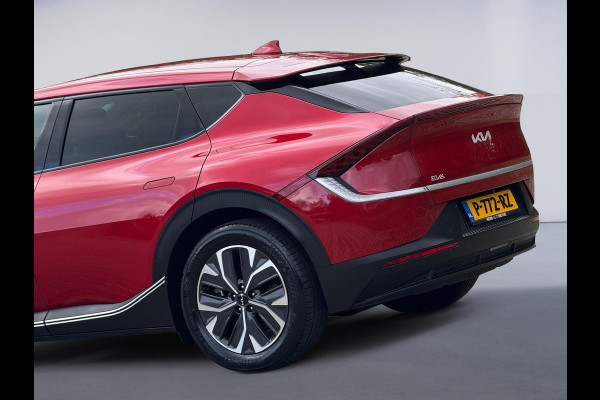 Kia Ev6 Air AUTOMAAT 58 kWh, 1 e eigenaar, SOH 96,3 %, achteruitrijcamera, luxe uitvoering,Origineel Nederlandse auto met nap