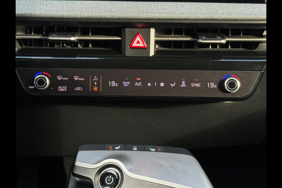 Kia Ev6 Air AUTOMAAT 58 kWh, 1 e eigenaar, SOH 96,3 %, achteruitrijcamera, luxe uitvoering,Origineel Nederlandse auto met nap