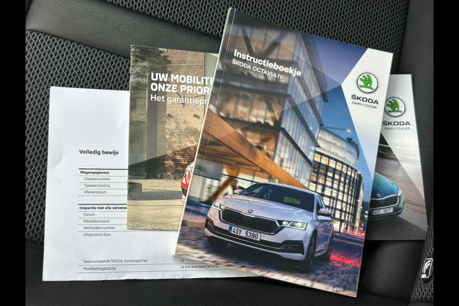 Škoda Octavia Combi 1.4 TSI iV PHEV Business Edition PLUS , achteruitrijcamera, stoelverwarming, 18 inch, digitaal cocpit
