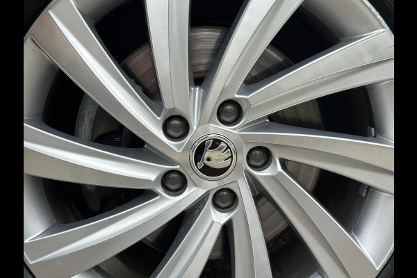 Škoda Octavia Combi 1.4 TSI iV PHEV Business Edition PLUS , achteruitrijcamera, stoelverwarming, 18 inch, digitaal cocpit