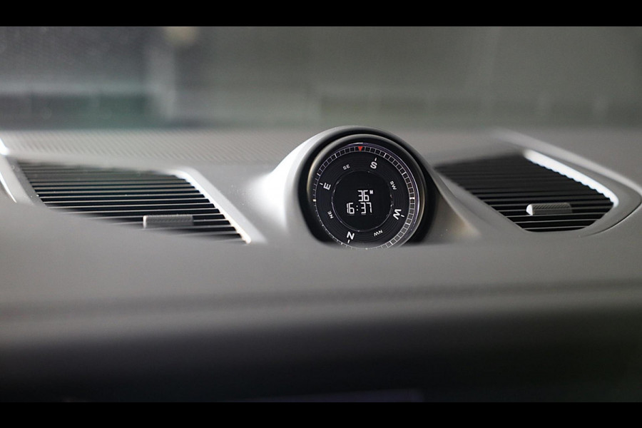 Porsche Cayenne Coupé 3.0 S E-Hybrid / 519 Pk / Head Up / 360 Camera / Acc / SportDesign / Luchtvering / Sport Chrono / Pano / 21