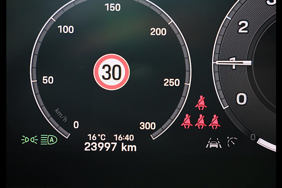 Porsche Cayenne Coupé 3.0 S E-Hybrid / 519 Pk / Head Up / 360 Camera / Acc / SportDesign / Luchtvering / Sport Chrono / Pano / 21