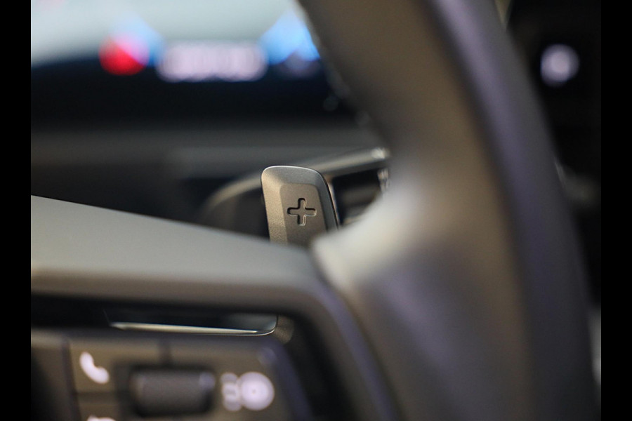 Porsche Cayenne Coupé 3.0 S E-Hybrid / 519 Pk / Head Up / 360 Camera / Acc / SportDesign / Luchtvering / Sport Chrono / Pano / 21