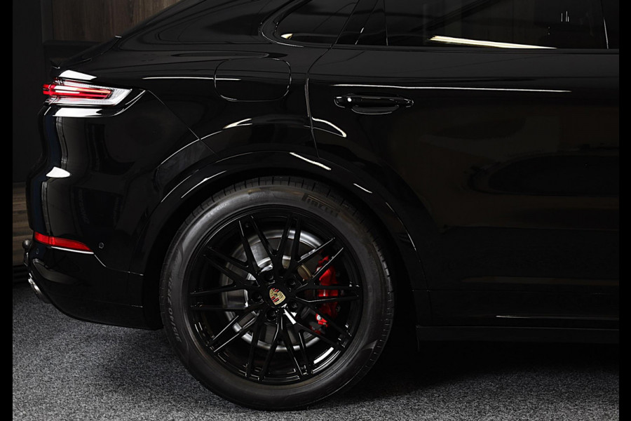 Porsche Cayenne Coupé 3.0 S E-Hybrid / 519 Pk / Head Up / 360 Camera / Acc / SportDesign / Luchtvering / Sport Chrono / Pano / 21