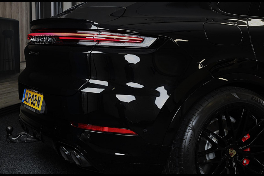 Porsche Cayenne Coupé 3.0 S E-Hybrid / 519 Pk / Head Up / 360 Camera / Acc / SportDesign / Luchtvering / Sport Chrono / Pano / 21